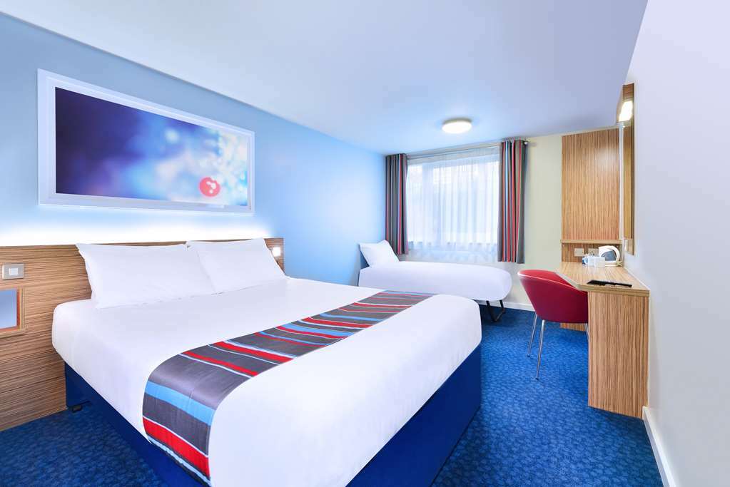 Travelodge Preston Central Номер фото